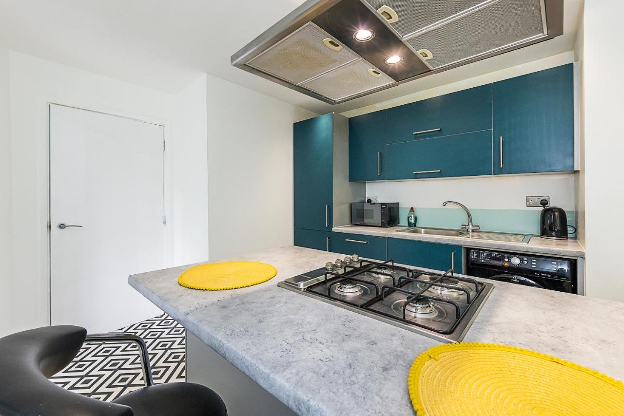 Bow Wharf Apartments London Exterior photo