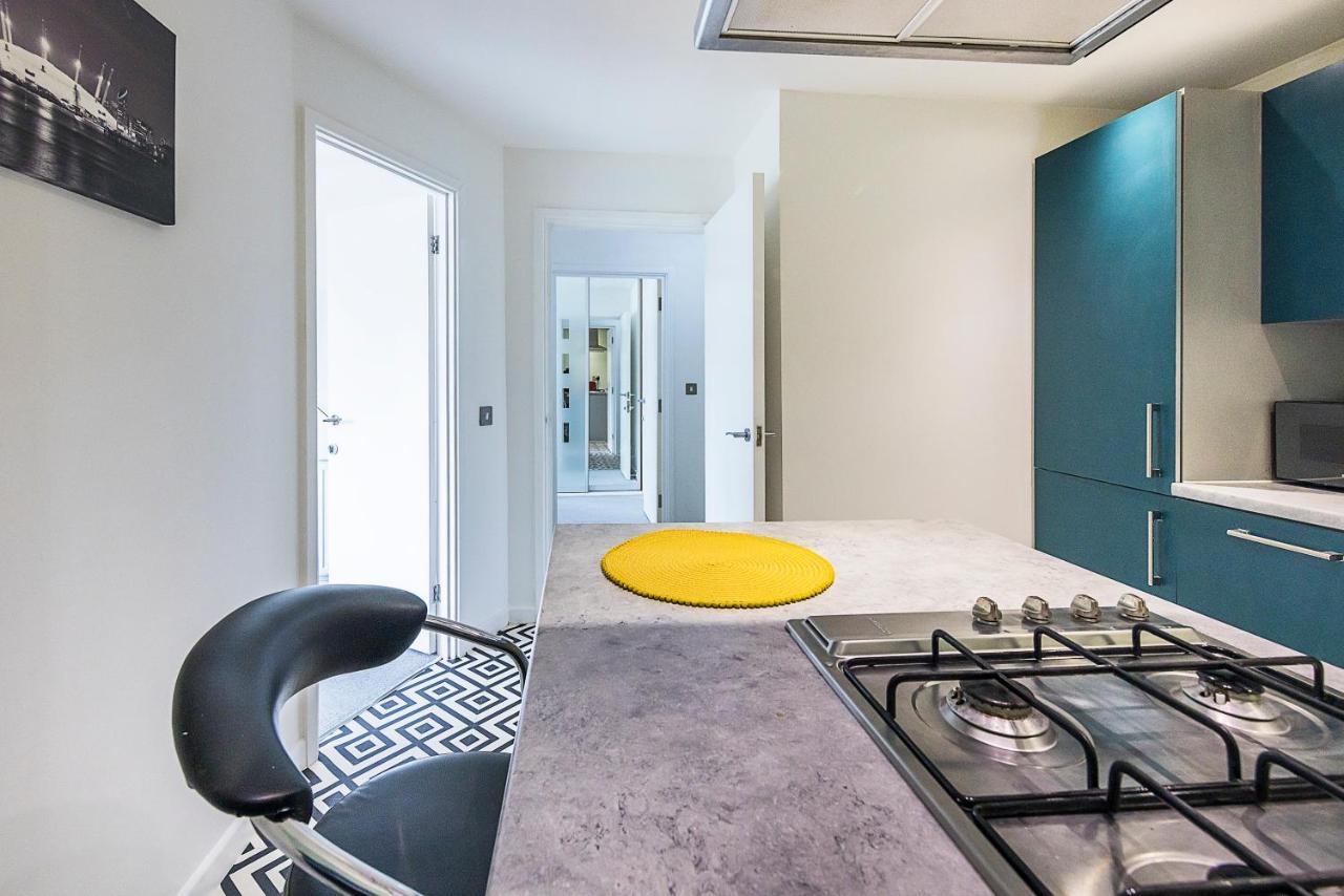 Bow Wharf Apartments London Exterior photo